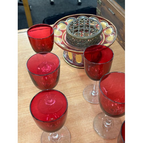 200 - Selection of vintage cranberry glass