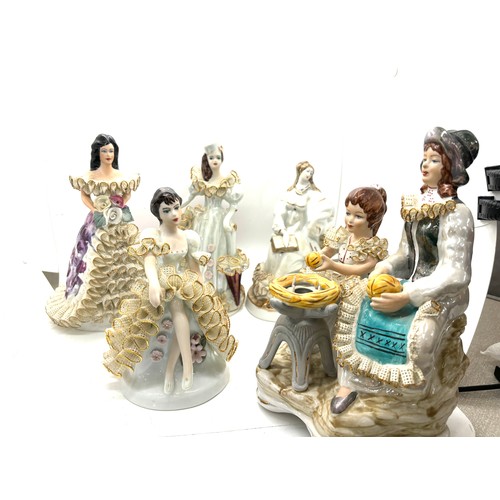 52 - Selection of vintage figures by Ateila