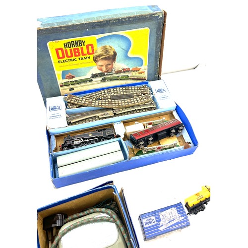 152 - Boxed Hornby Dublo electric tram set etc