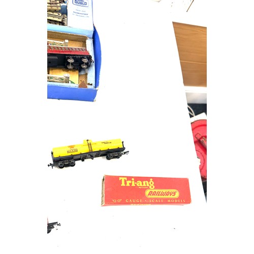 152 - Boxed Hornby Dublo electric tram set etc