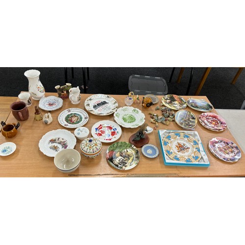 185 - Selection of miscellaneous includes Royal Doulton, Aynsley etc