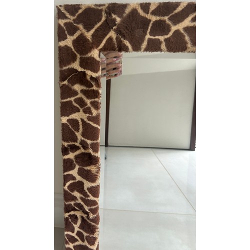 548 - Artificial fur design animal print wall hannging mirror, Height 31 inches, Width 31 inches