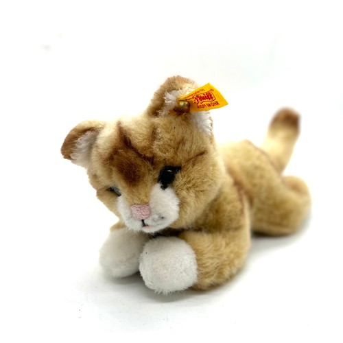 46 - Steiff kitten teddy bear measures approx 9 inches long