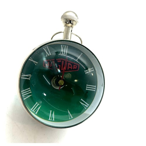 6 - Magnifying jaguar desk clock