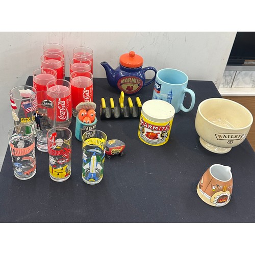 154 - Selection of advertising items to include Marmite tea pot, Heinz baked beans, set of 6 Coca Cola gla... 