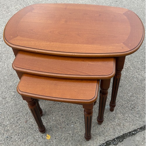 558 - Mahogany nest of 3 tables, very clean condition, largest table measures approximately Height 20 inch... 