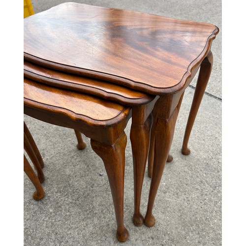 567 - Flamed mahogany Queen Anne nest of 3 tables,approximate measurements of largest table Height 22 inch... 