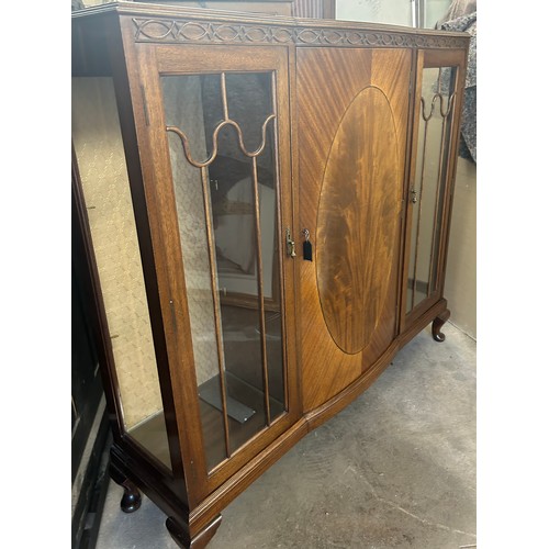 571 - Mahogany side by side glass cabinet, approximate measurements: Height 45 inches, Width 48 inches, De... 