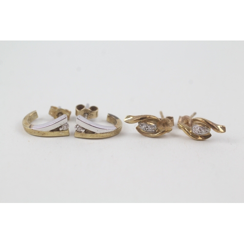 173 - 2x 9ct gold diamond earrings (3g)