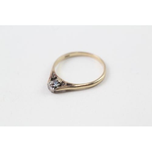 177 - 9ct gold round brilliant diamond single stone ring (1.3g)