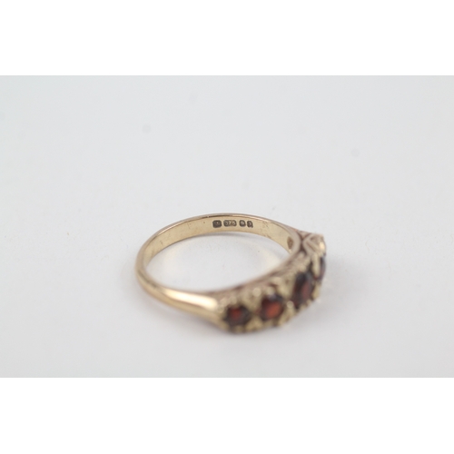 253 - 9ct gold vintage garrnet dress ring (3.6g)