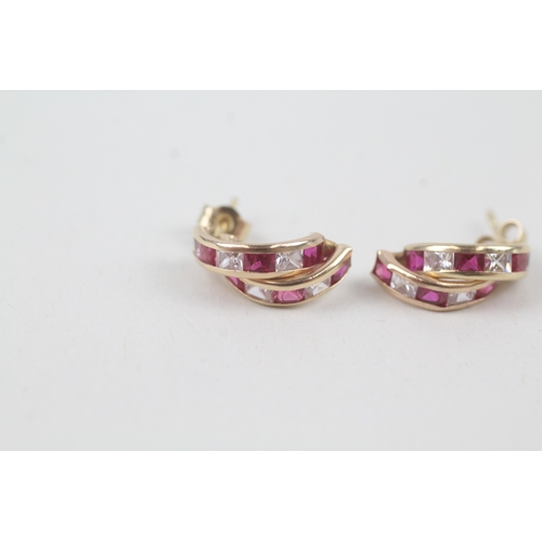 257 - 9ct gold red gemstone & cubic zirconia earrings (1.2g)