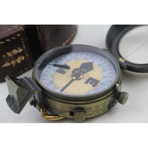 386 - WW1 Era Compass & Leather Case, Maker Short & Mason