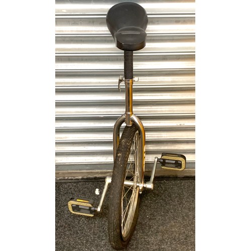 552 - Cyco Unicycle