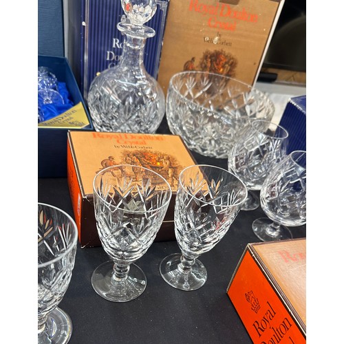 118 - Selection of Royal Doulton Crystal glassware