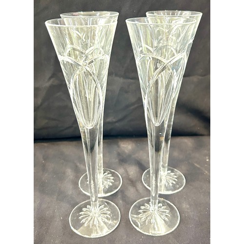 537 - Set 4 Waterford crystal Wishes, Love and Romance champagne flutes, without box, good overall conditi... 