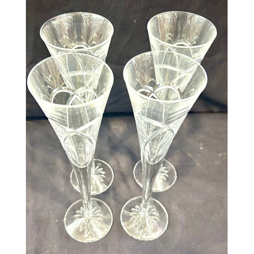 537 - Set 4 Waterford crystal Wishes, Love and Romance champagne flutes, without box, good overall conditi... 