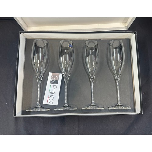 514 - Boxed set of 4 Franco Champagne with diamonte detail glasses