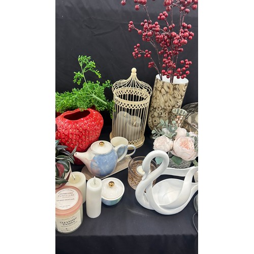 254 - Selection of homeware to include strawberry vase, candle holders, vases etc