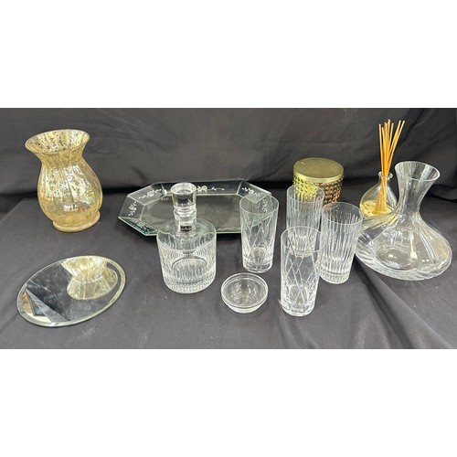 531 - Selection of glassware to include Dartington decanter, vase, glasses etc