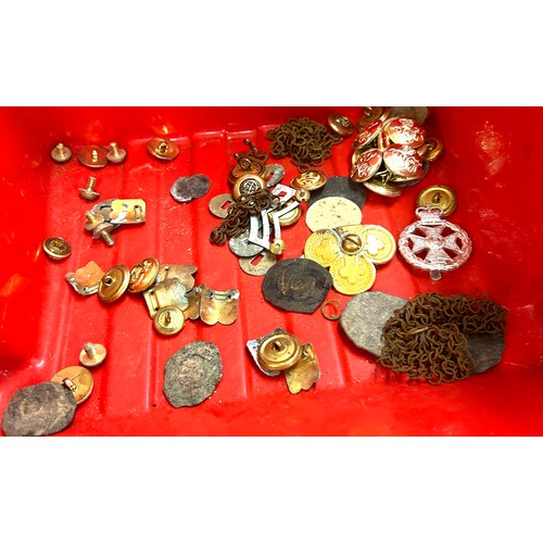 103 - Selection of various military items to include buttons, chain etc