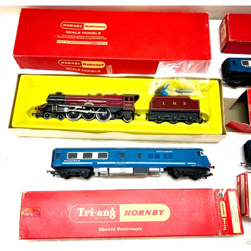 74 - Boxed Hornby Railways R258 LMS 4-6-2 Loco Princess Elizabeth,  Boxed 2nd coach, pullman type 2 liver... 