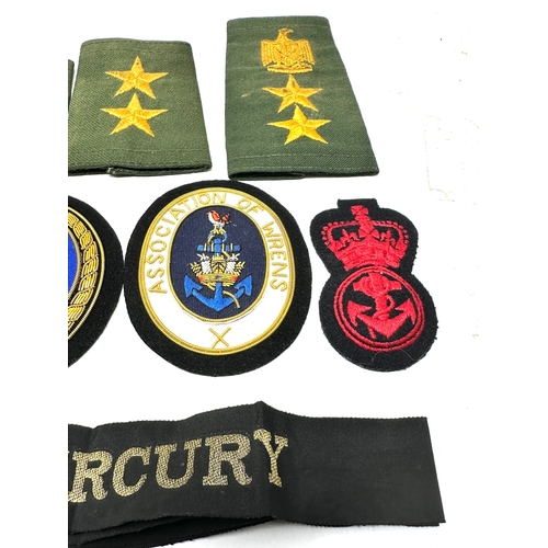 399 - military / royal /navy etc cloth badges inc 7th army infantry brigade womens royal navy etc