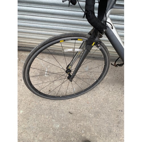 100M - Gents 13 intrinsic road bike