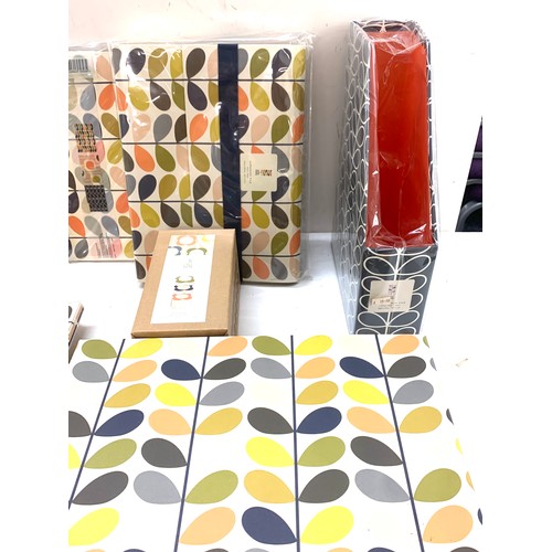 173 - Selection of brand new Orla Kiely stationery to include paperclips, folder, dividers, desk tidy, pen... 