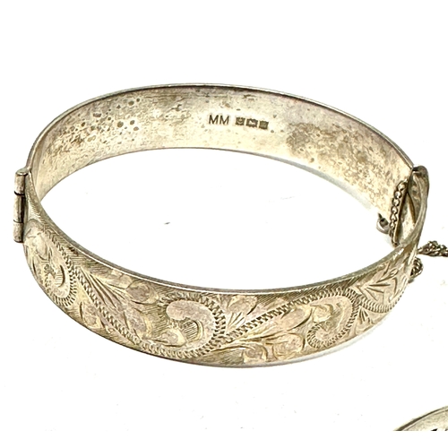 304 - 3 vintage silver bangles weight 83g