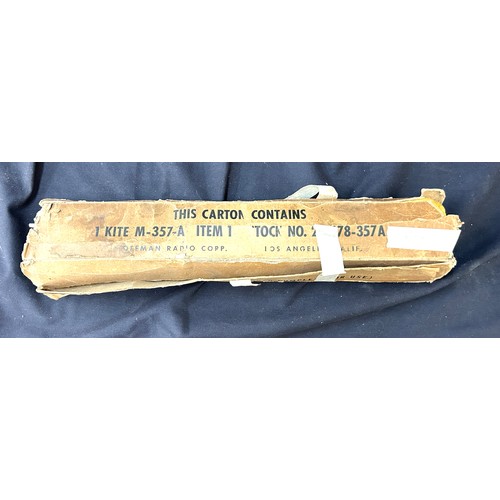 97 - WW2 RAF & USAF Survival life raqft dinghy kite M-357-A in original box