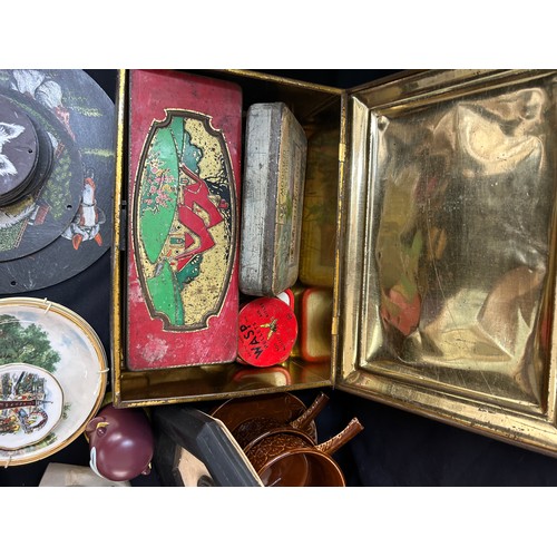 157 - Large selection of miscellaneous to include table lamp, steamer, plates, placemats etc