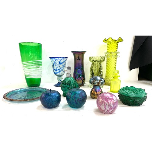 107 - Selection of coloured glassware to include vases, fruit etc