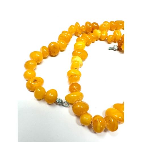 394 - egg yolk amber necklace weight 29g