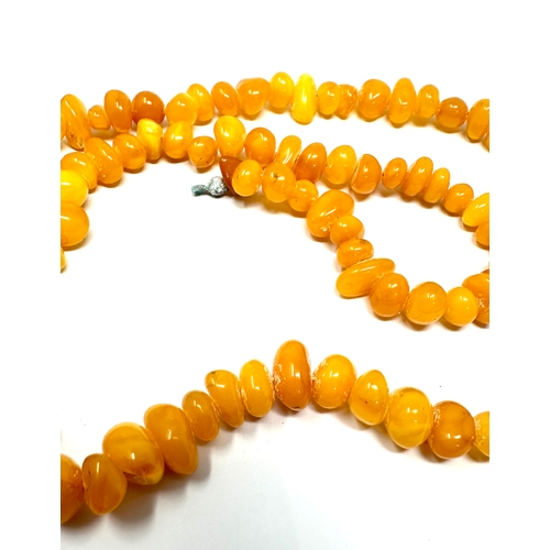 394 - egg yolk amber necklace weight 29g