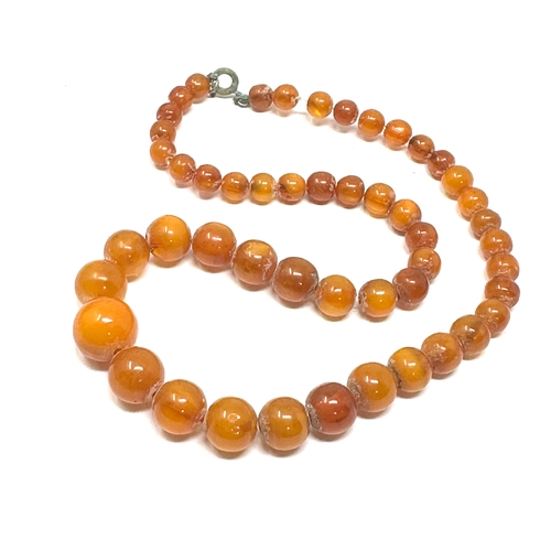 395 - Amber bead necklace weight 15.3g