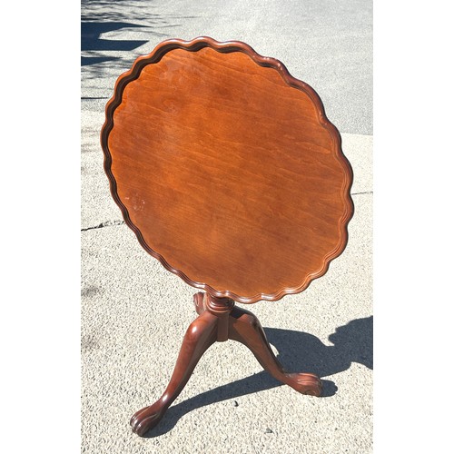 534 - Tilt top table, approximate measurements: Height 26 inches, Depth 24 inches