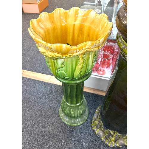 475 - 2 Vintage jardiniere's on stand small chips to jardiniere's as seen in images, tallest measures appr... 