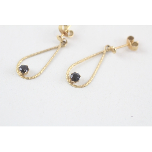 211 - 9ct gold sapphire drop earrings (0.6g)