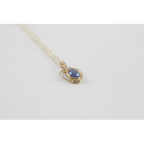 233 - 9ct gold cabochon cut sapphire & diamond heart shape pendant necklace (0.7g)