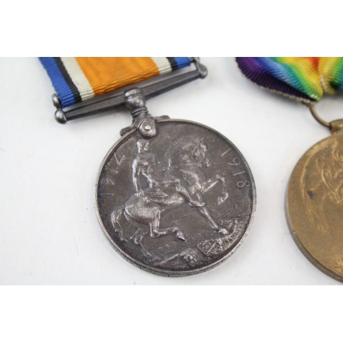 429 - WW1 Medal Pair 32660 Pte E. Hollas LN Lancs x 2