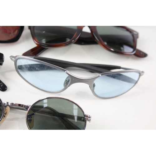 495 - Rayban & Oakley Designer Sunglasses Glasses Assorted Inc Cases x 6