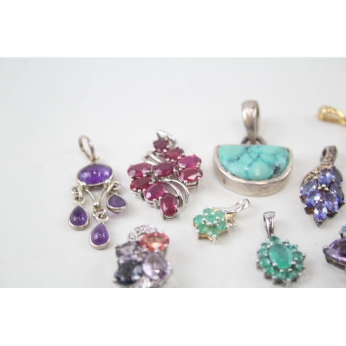 322 - Collection of Sterling Silver Gemstone Pendants inc. Emerald, Tanzanite x 10 17g