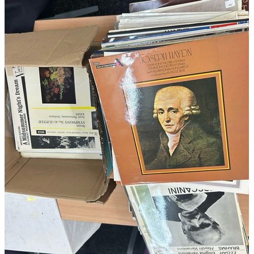 129 - Large selection of classical records, various artists