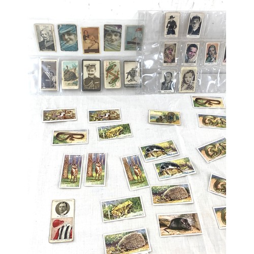 123 - Large collection of cigarette cards, British and Scouts, military, sports, movie stars