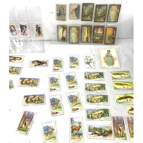 123 - Large collection of cigarette cards, British and Scouts, military, sports, movie stars