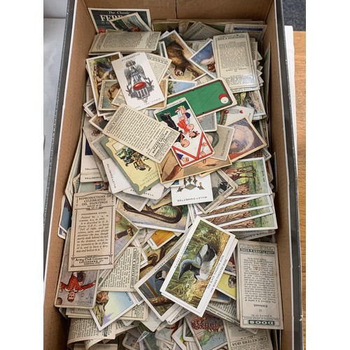 123 - Large collection of cigarette cards, British and Scouts, military, sports, movie stars