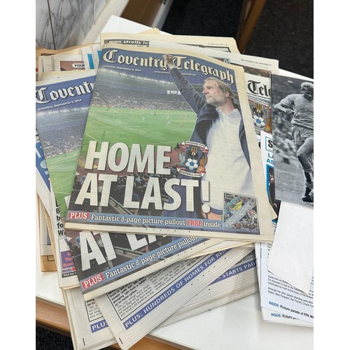 149 - Large selection of Coventry Football memorabilia to include news clippings, tickets, etc