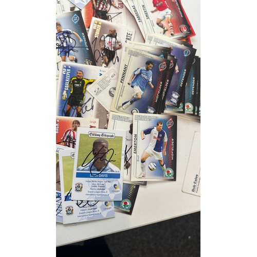 84 - Selection of vintage signed football trading cards signed by various players from Coventry City, Ply... 