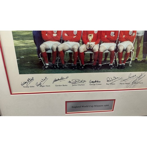 78 - England World Cup winners 1966 picture with original signatures by players, ' Nobby Stiles', ' Roger... 